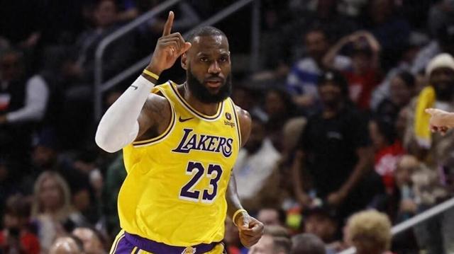 开云在线登录 - 费德勒赛事官方发布关键助攻新规，湖人争议不断！